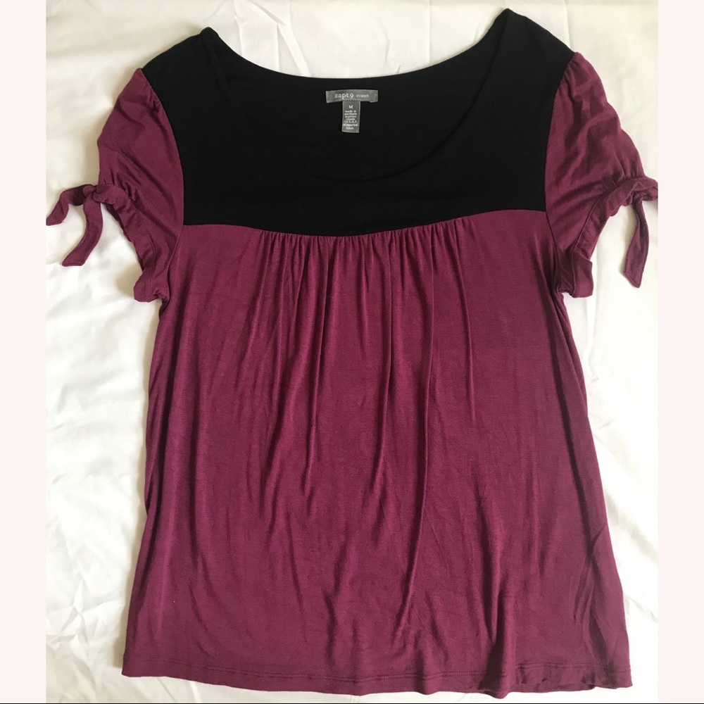 Blouse/tee, color block